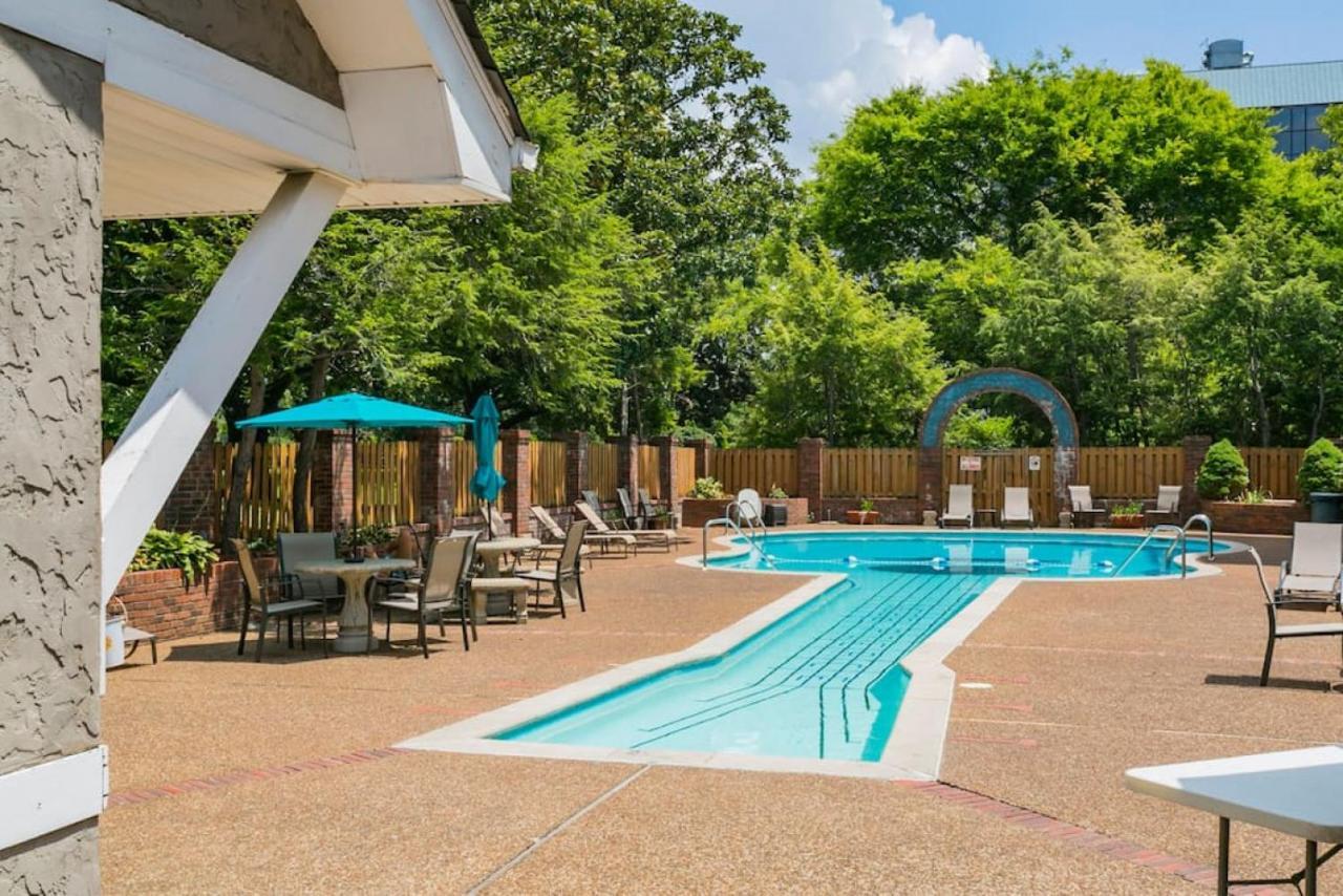 Elvis Hotel But Modernized 3 Beds Pool Parking Nashville Ngoại thất bức ảnh